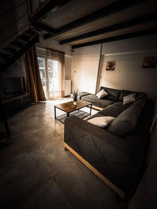 Escala Double Loft 1 & Parking In The City Center Volos Eksteriør bilde